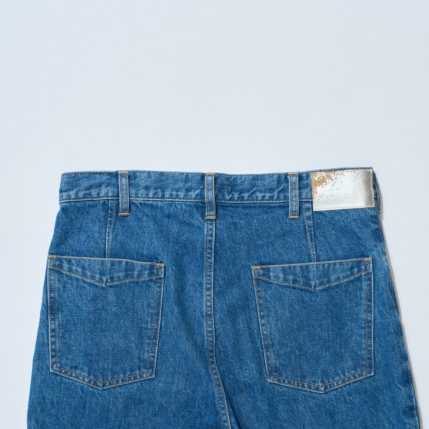 LOT 2201-W